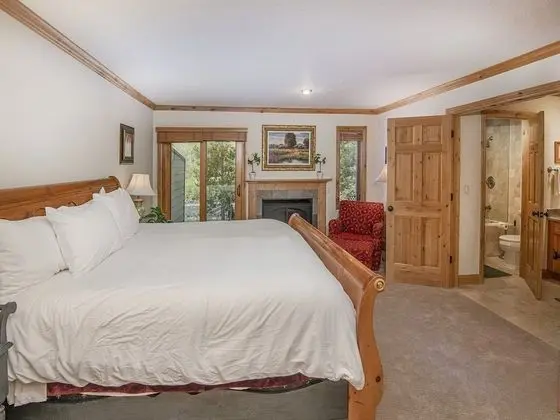 Apart Daire (ColdStream Townhome 19)