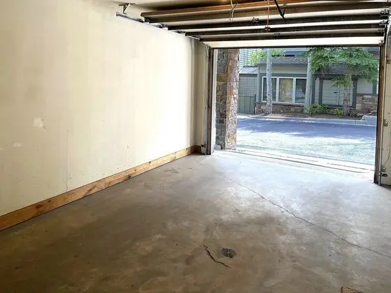 Apart Daire (ColdStream Townhome 19)
