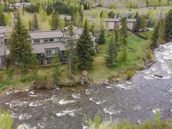 Apart Daire (ColdStream Townhome 19)