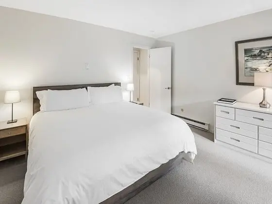 Apart Daire (Coldstream Townhome 7)