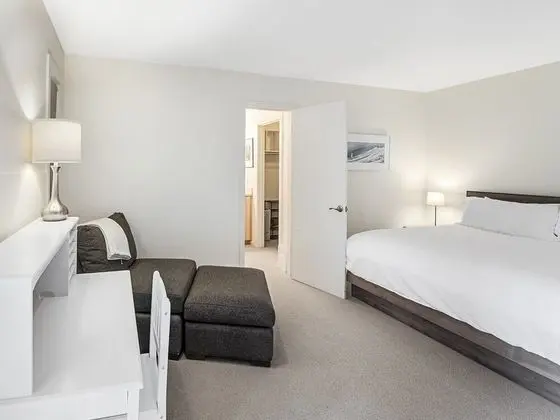 Apart Daire (Coldstream Townhome 7)