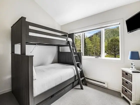 Apart Daire (Coldstream Townhome 7)