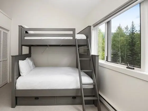 Apart Daire (Coldstream Townhome 7)