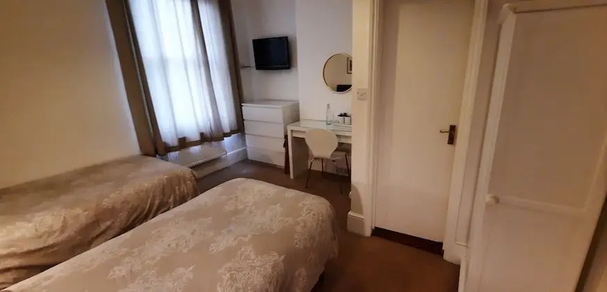 Standard İki Ayrı Yataklı Oda, Banyolu/Duşlu