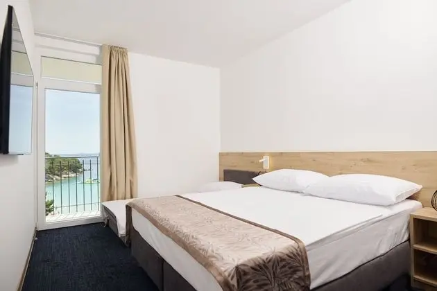 Family Üç Kişilik Oda, Balkon, Deniz Manzaralı