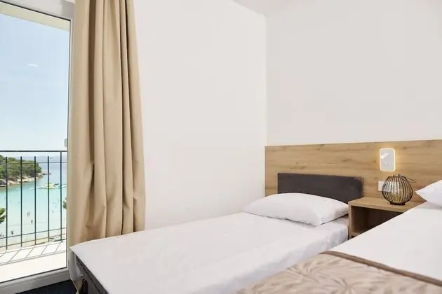 Family Üç Kişilik Oda, Balkon, Deniz Manzaralı