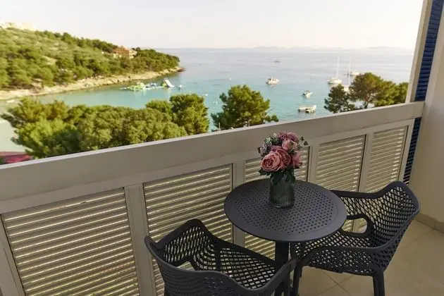 Family Üç Kişilik Oda, Balkon, Deniz Manzaralı