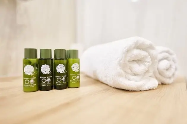 Tek Büyük veya İki Ayrı Yataklı Oda, Balkon, Deniz Manzaralı