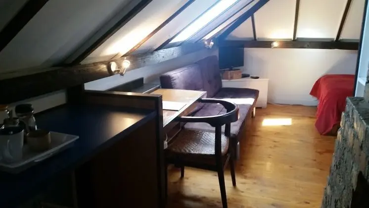Open plan loft room 1