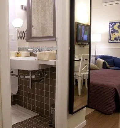 Tek Büyük veya İki Ayrı Yataklı Oda, Balkon