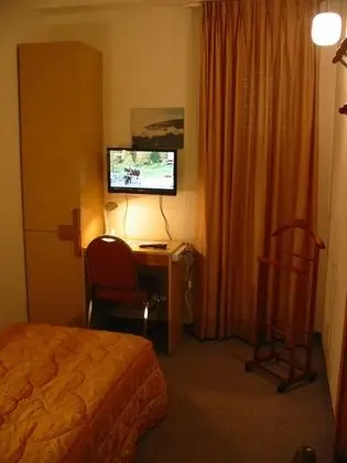 Tek Kişilik Oda