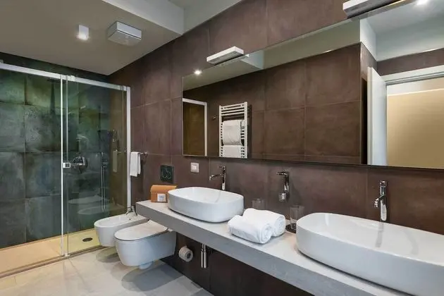 Deluxe Tek Büyük Yataklı Oda, Balkon