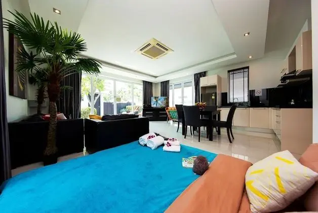 Exclusive Villa, 2 Yatak Odası, Kişiye Özel Havuzlu, Havuz Manzaralı