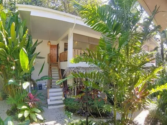 Comfort Apart Daire, 1 Çift Kişilik Yatak, Mutfak, Bahçe Manzaralı