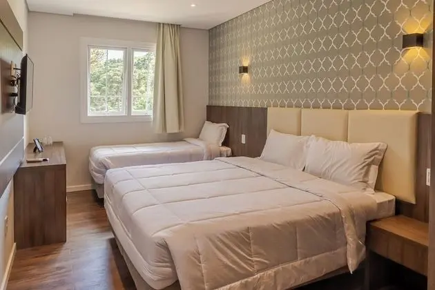 Deluxe Üç Kişilik Oda