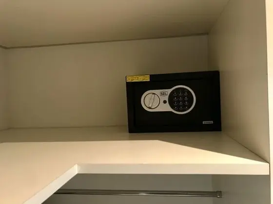 Deluxe Tek Büyük Yataklı Oda, 1 Yatak Odası, Havuz Manzaralı