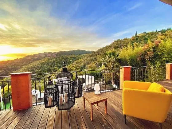 Luxury Villa, 4 Yatak Odası, Havuz Manzaralı