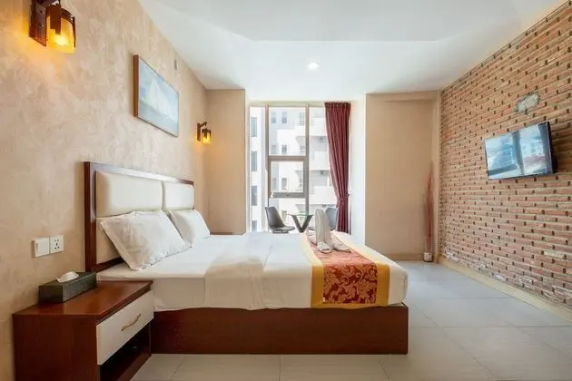 Large Double Room with City View