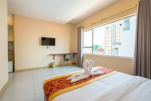 Standard Double Room with Big Window