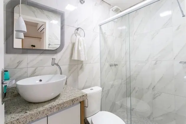 City Tek Büyük Yataklı Oda