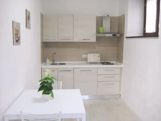 Deluxe Apart Daire, Mutfak, Bahçe Manzaralı