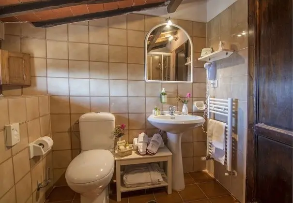 Classic Tek Büyük Yataklı Oda