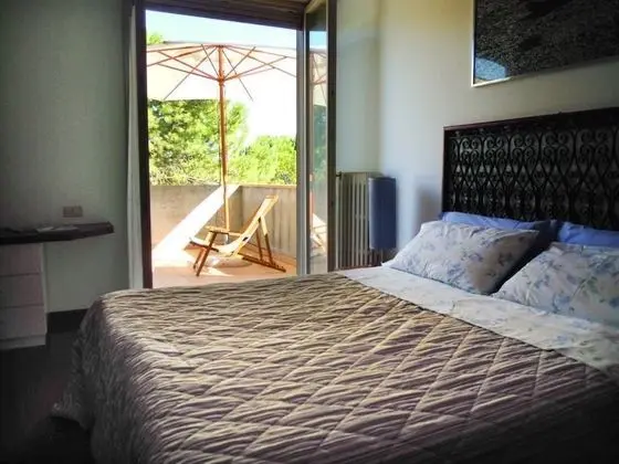 Comfort Tek Büyük veya İki Ayrı Yataklı Oda