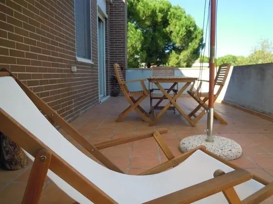 Comfort Tek Büyük veya İki Ayrı Yataklı Oda