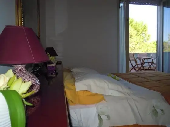 Comfort Tek Büyük veya İki Ayrı Yataklı Oda