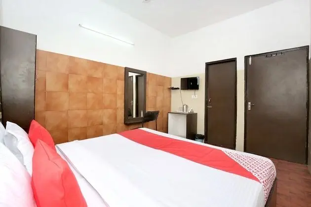 Tek Büyük Yataklı Oda, 1 Çift Kişilik Yatak