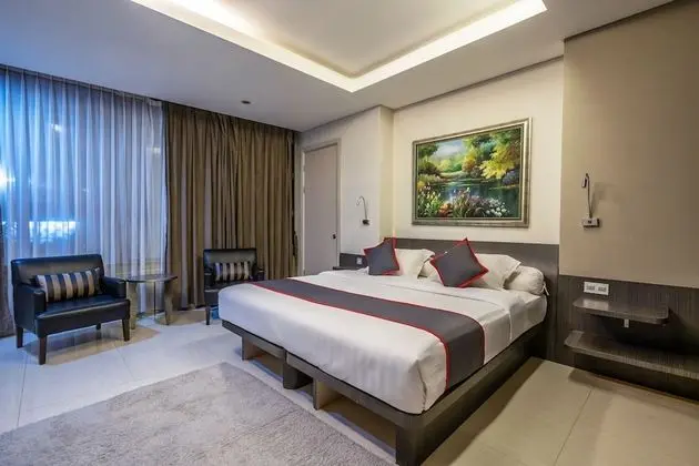 Deluxe Tek Büyük Yataklı Oda
