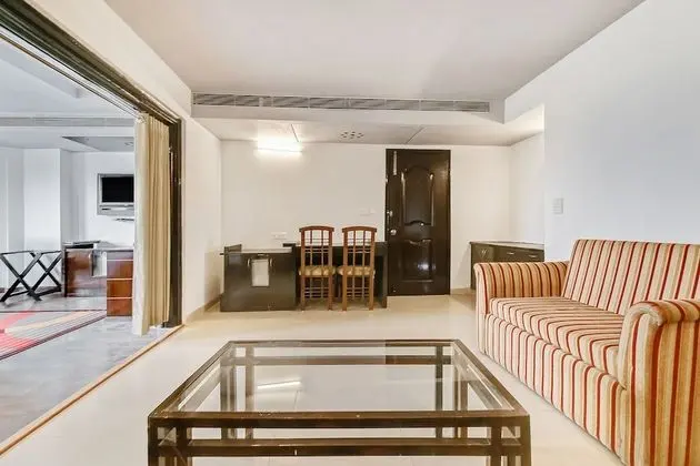 Tek Büyük veya İki Ayrı Yataklı Oda