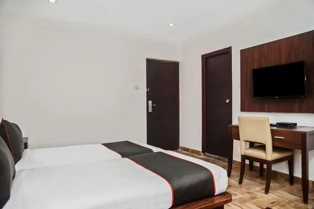 Tek Büyük veya İki Ayrı Yataklı Oda