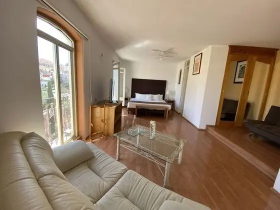 Junior Oda, Park Manzaralı