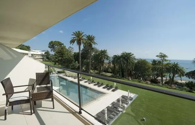 Büyük Yataklı Tek Kişilik Oda, Balkon