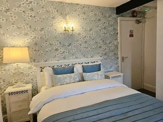 Standard Tek Büyük Yataklı Oda, Banyolu/Duşlu (Steeple View)