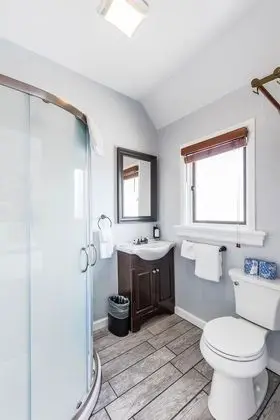 Premium Oda, 2 Büyük (Queen) Boy Yatak, Özel Banyo