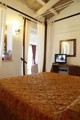 Deluxe Süit, Sıcak Su Küveti