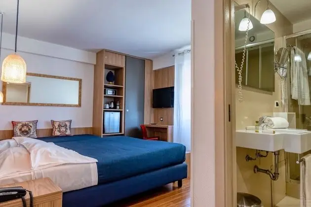 Comfort Tek Büyük Yataklı Oda