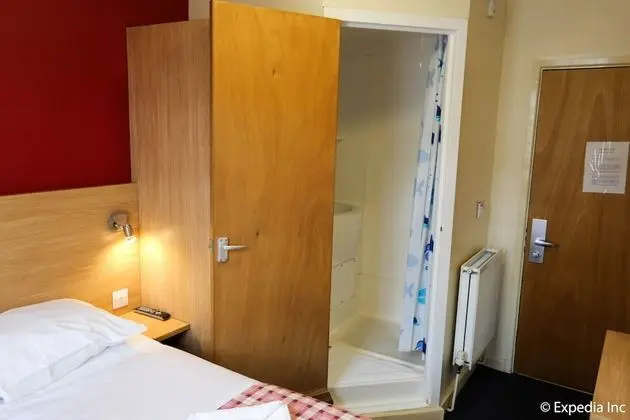 Standard Tek Kişilik Oda, Banyolu/Duşlu