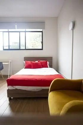 Comfort Tek Büyük Yataklı Oda