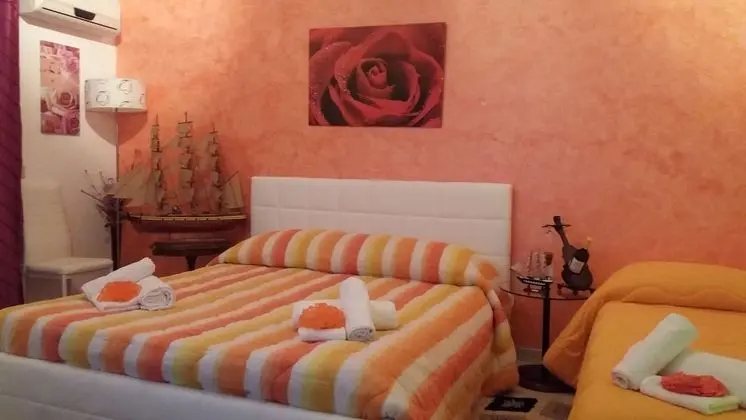 Üç Kişilik Oda, Ortak Banyo
