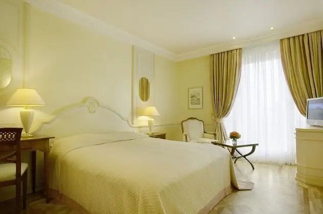 Deluxe Tek Kişilik Oda