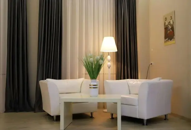 Deluxe Tek Büyük veya İki Ayrı Yataklı Oda