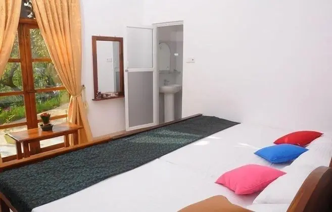 Luxury Üç Kişilik Oda, 1 Yatak Odası, Özel Banyo, Bahçe Manzaralı