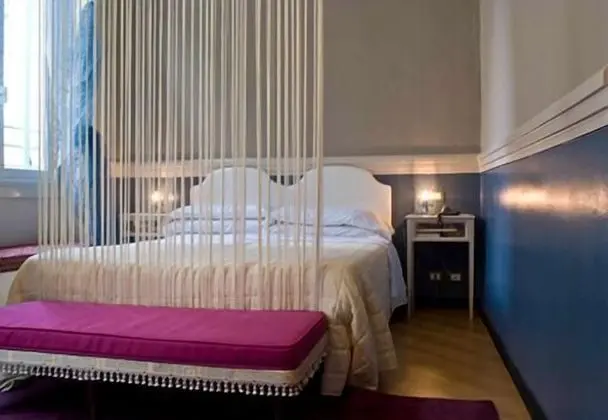 Superior Tek Büyük Yataklı Oda