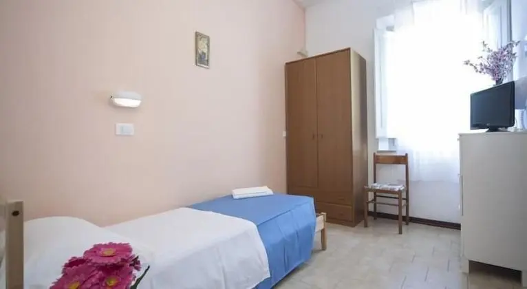 Tek Kişilik Oda