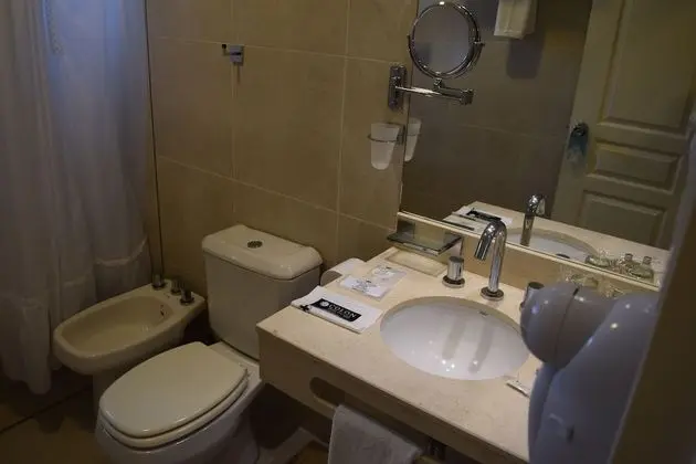 Premium Tek Büyük veya İki Ayrı Yataklı Oda