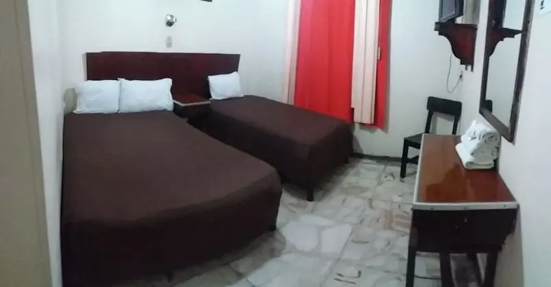 Dört Kişilik Oda, 2 Çift Kişilik Yatak