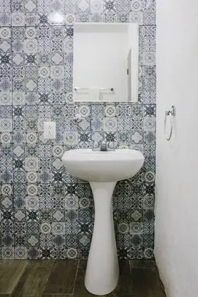 Üç Kişilik Oda